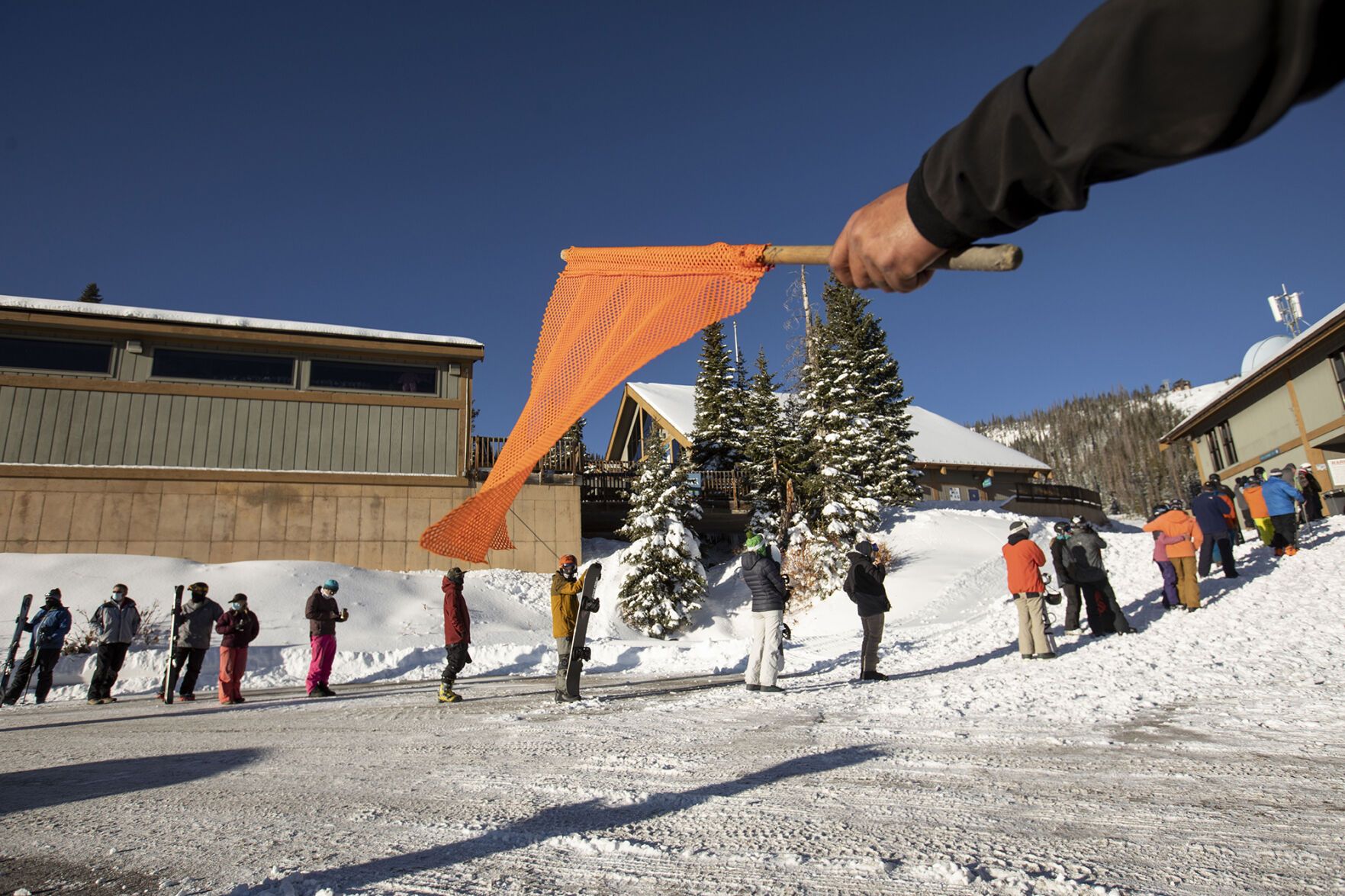 102920-news-skiing-dg 08.jpg